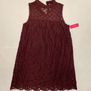New Burgundy Floral Lace Dress (Medium)